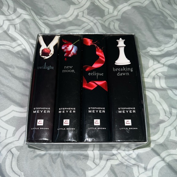 Twilight bookset (Hard) - Picture 1 of 5
